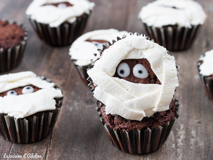 cupcakes momie au chocolat pour halloween