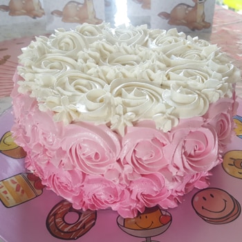 Annelore - Rosecake #