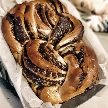 Isabelle G - Babka #