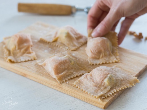 Pâte à raviolis et ravioles maison recette pliage facile