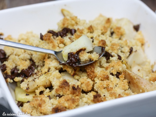 Crumble pommes poires et chocolat