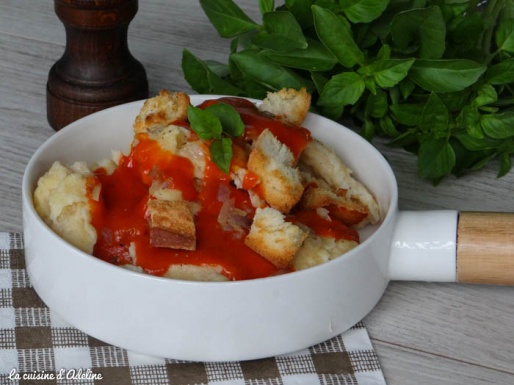 mehlknepfle sauce tomate crouton oignon alsace