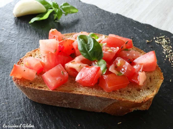 Bruschetta tomates, ail, basilic | La Cuisine d&amp;#39;Adeline
