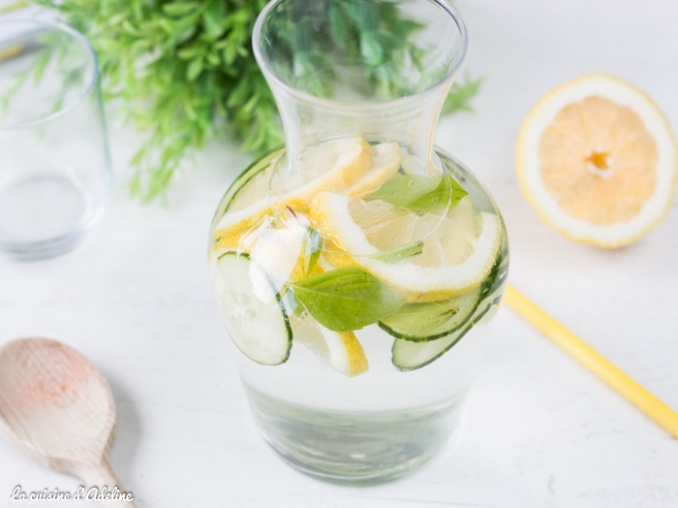 Detox water citron basilic concombre - Eau détox pour l'été