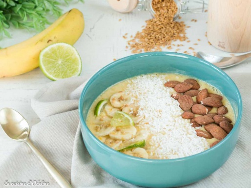 Smoothie Bowl orange citron vert mangue banane recette