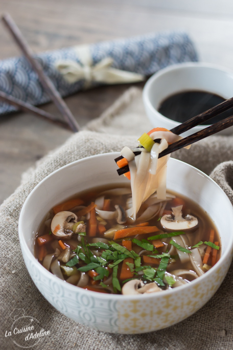 Nouilles de riz aux légumes - Recette asiatique