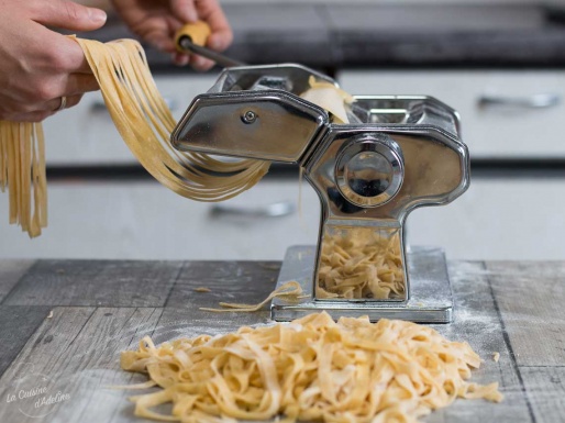 Pâtes fraîches maison recette facile avec ou sans laminoir