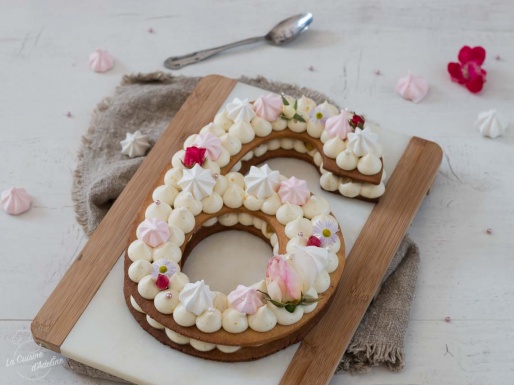 Number cake vanille et poires caramélisées recette anniversaire