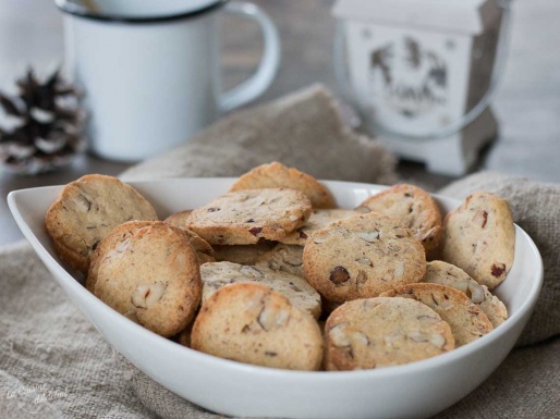 Biscuits aux noisettes recette de bredele