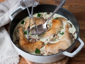 Poulet fermier sauce crémant recette facile pour Noël